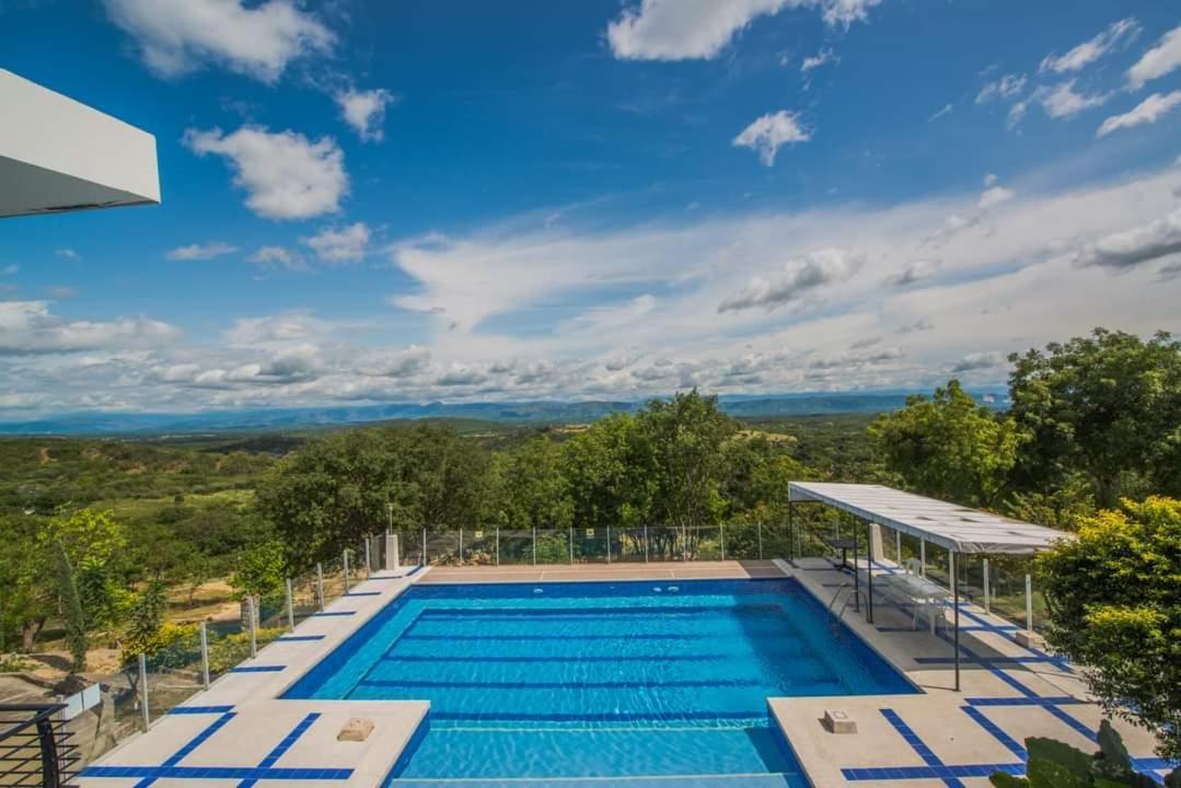 Hotel Campestre La Montana Girardot Exterior photo